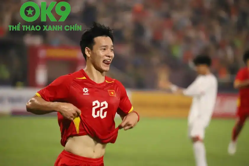 Cầu thủ vào sân thay người - Thanh Nhàn ghi bàn duy nhất của trận đấu
